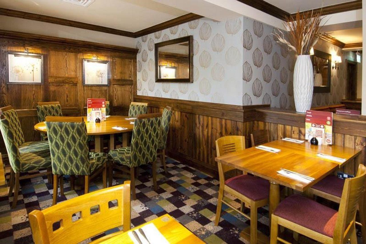Premier Inn Glastonbury Exterior foto