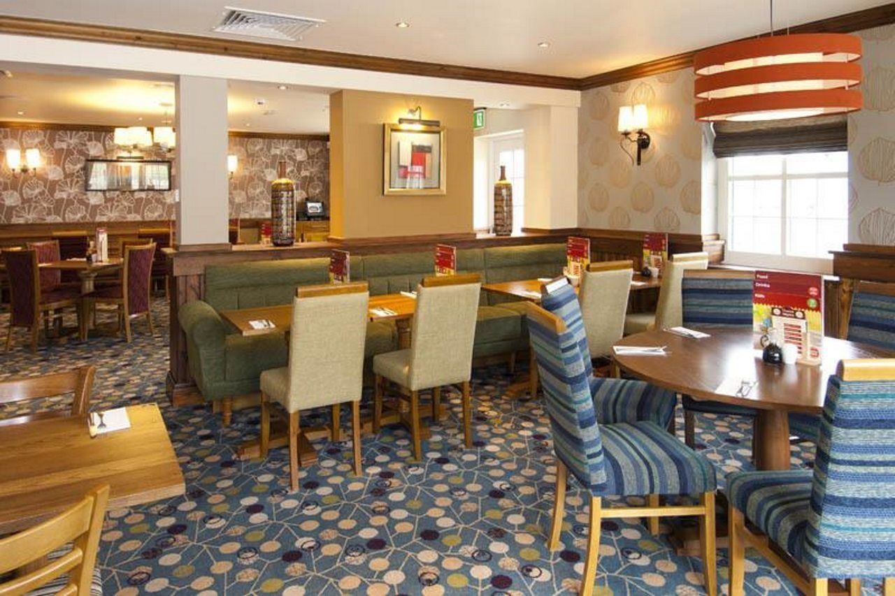 Premier Inn Glastonbury Exterior foto